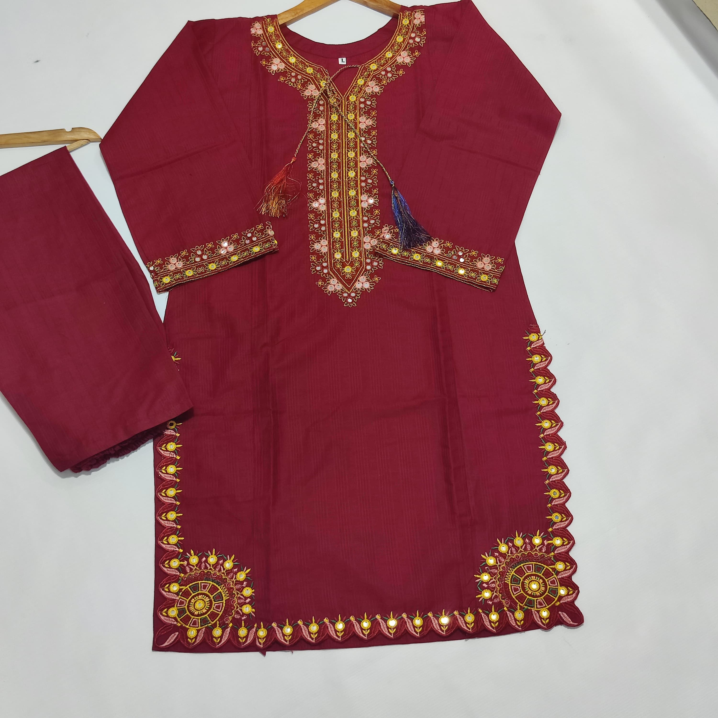 Zareen Touch 2 pcs